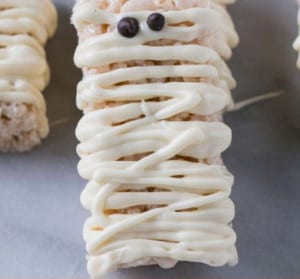 mummy-rice-krispie-treats