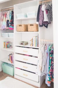 An Organized Closet for Kids is A Must to Get Your Family Life Organized. These Closet Organization Ideas Will Be A Perfect Storage Addition. Check them out! #closetorganizationideas #closetdesigns
