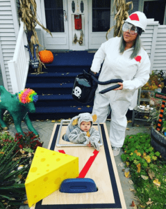Looking for Awesome Family Halloween Costumes? Well You Don't Want To Miss These! We Included DIY Family Costumes, Easy Halloween Costumes, and Fun Character Costumes for Mom, Dad, Baby, and Kids