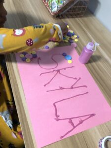 Looking for Button Craft Ideas For Kids That Toddlers Will Love? Well Check Out This Awesmoe Sensory Activity That Will Keep Your Child Occupied and Learning! #buttoncraftsforkids #buttoncrafts