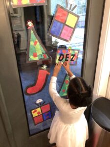 Christmas Crafts just Make This Time of The Year Special! This Easy Suncatcher Craft Kids Will Love Is Super Fun For The Holidays! #christmascrafts #christmas #Christmascraftsforkids #suncatchers