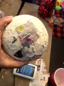 These Awesome Paper Mache Projects For Kids Will Be A Hit For Any Age Group! Whether It's A Solar System or An Animal, These Art Craft Projects Are A Must See! #solarsystemprojectsforkids #papermache