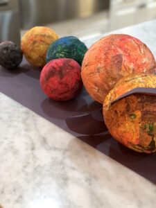These Awesome Paper Mache Projects For Kids Will Be A Hit For Any Age Group! Whether It's A Solar System or An Animal, These Art Craft Projects Are A Must See! #solarsystemprojectsforkids #papermache