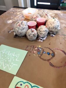These Awesome Paper Mache Projects For Kids Will Be A Hit For Any Age Group! Whether It's A Solar System or An Animal, These Art Craft Projects Are A Must See! #solarsystemprojectsforkids #papermache