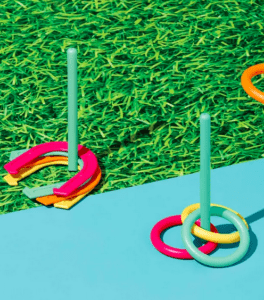 Toss and Horseshoe Play set