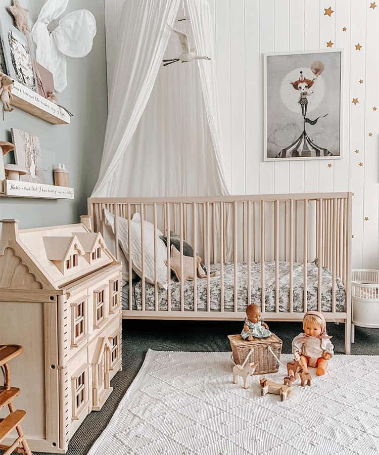 baby-girl-nursery-woodland