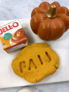 Autumn-play-dough