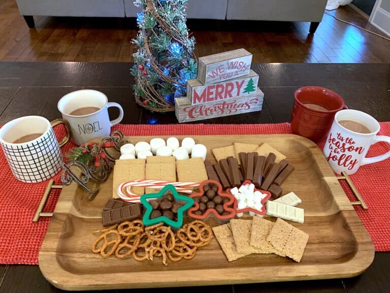 Turn Your Halloween Candy Into An Amazing Hot Chocolate Board