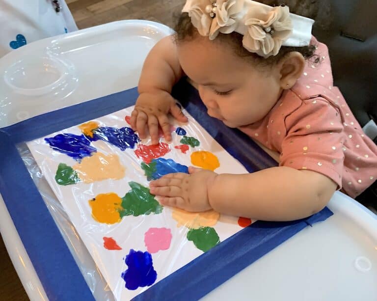 How To Entertain Your Child with Mess-Free Baby Art Activities