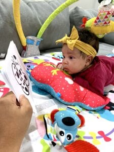high-contrast-tummy-time